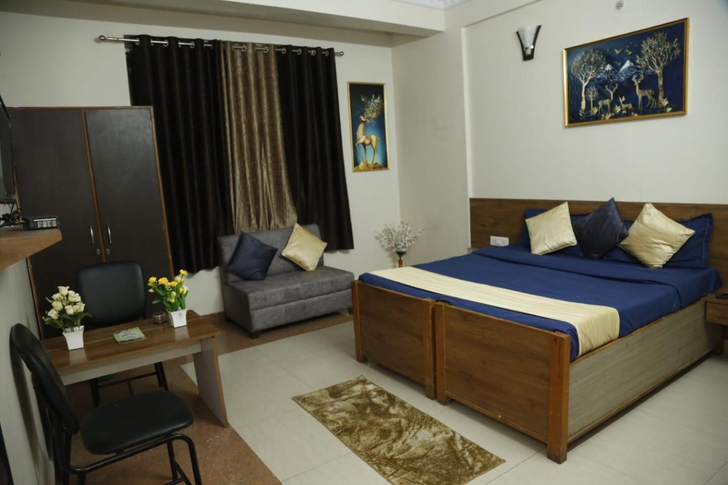 Sandalwood Vibes Bhopal Exterior photo
