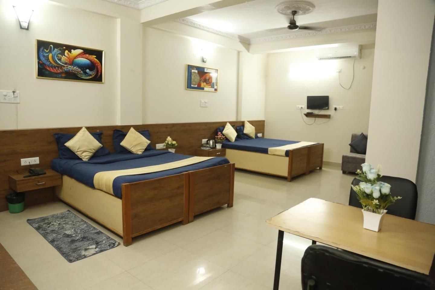 Sandalwood Vibes Bhopal Exterior photo